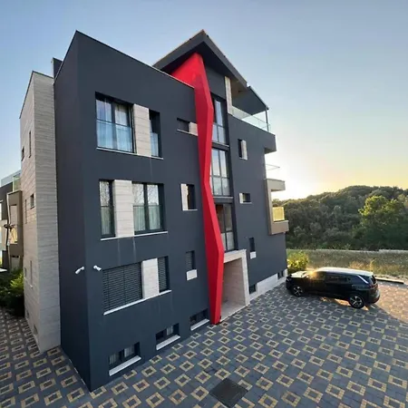 Three-bedroom Penthouse With Infinity Pool The Skyview Penthouse - S4 Daire Kožino